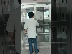 ห้องอาบน้ําอากาศประตูสวิงสองสําหรับโรงงานเคมี การรับประกัน 1 ปี