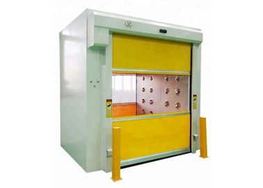 ห้องอาบน้ำฝักบัว Cargo Air Energy ที่มีประตูหมุนเร็ว 3 ทาง