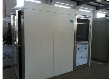 เวิร์กช็อปคลาส 1000 อากาศฝักบัวอุโมงค์ / ช่อง, ห้องปลอดยา